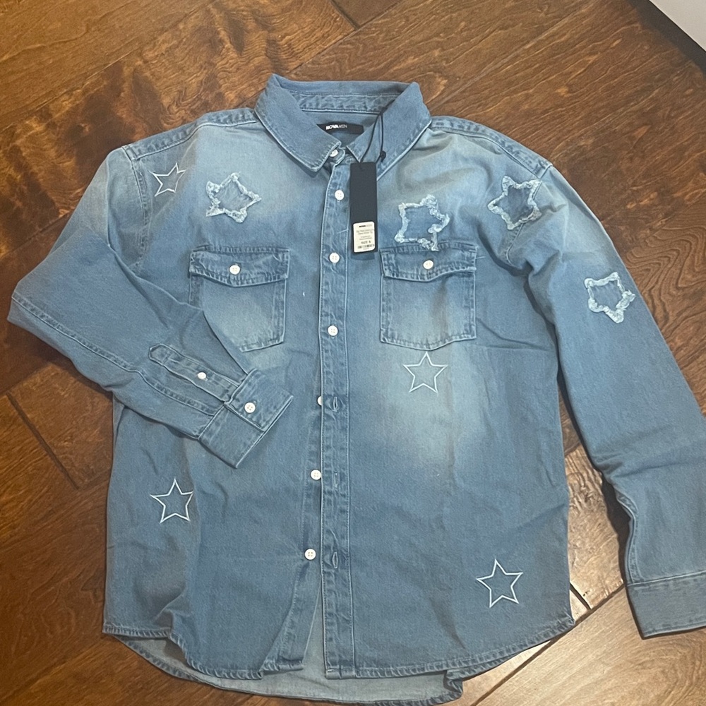 NWT Nova Men Denim Shirt with Star Embroidery Size S
